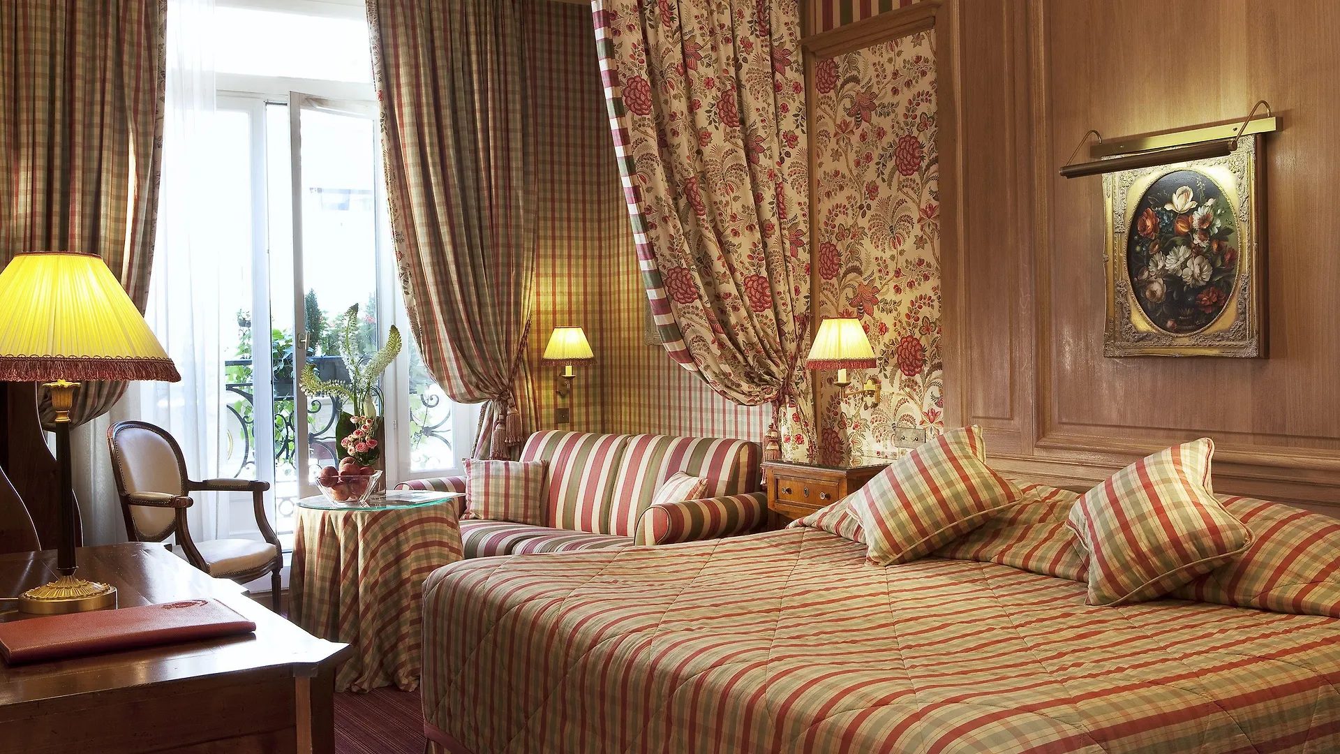 Chambiges Elysees 4* Paris