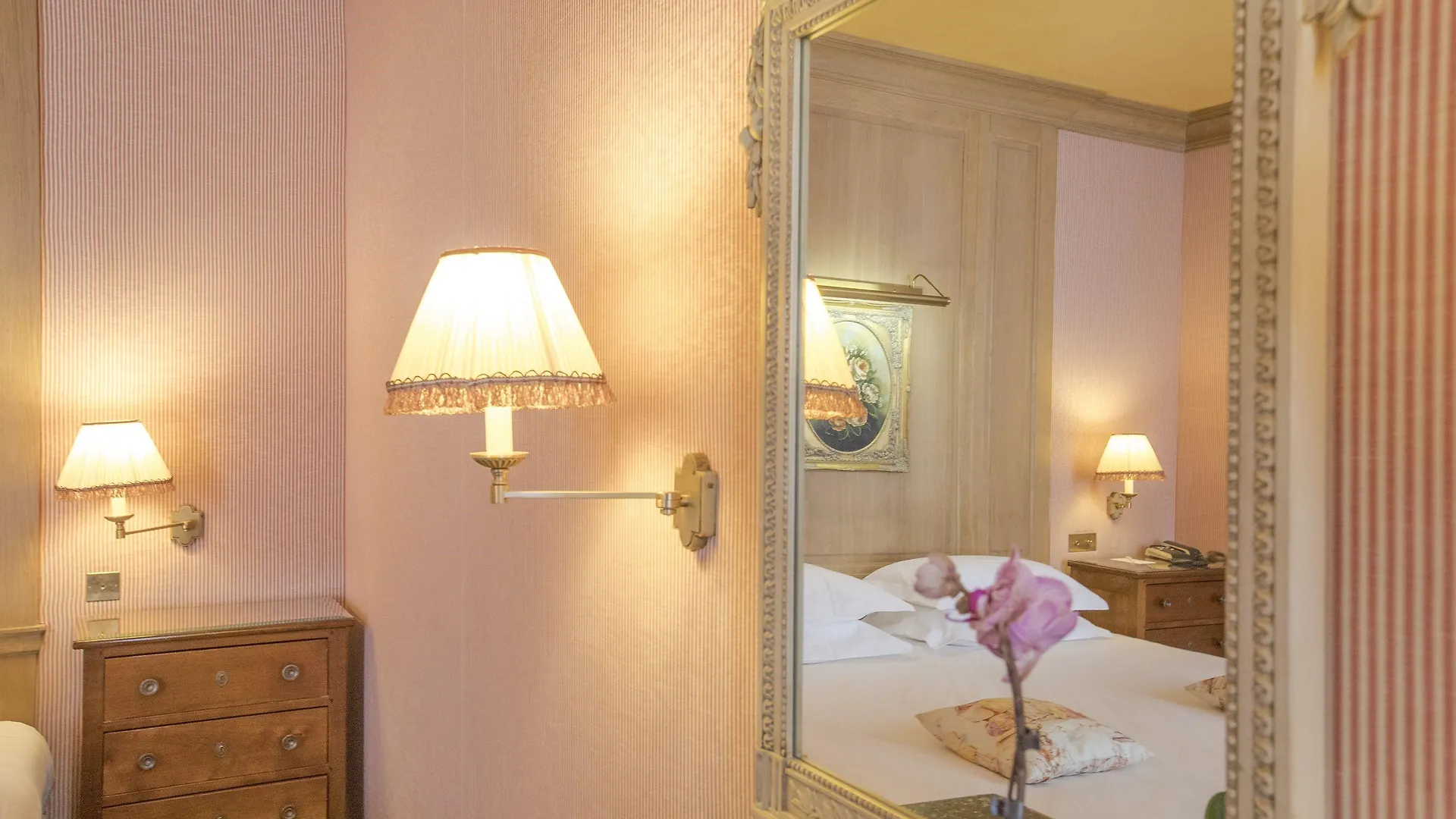 Chambiges Elysees Hotel Paris
